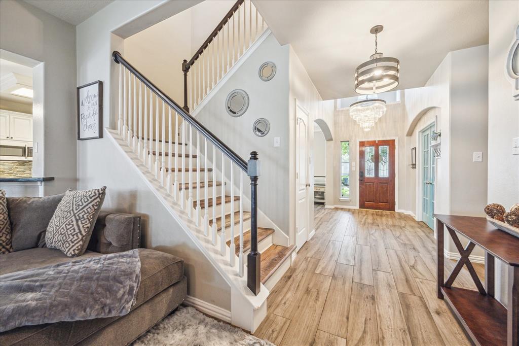 2541 Hidden Creek Drive, Pearland, Texas image 11