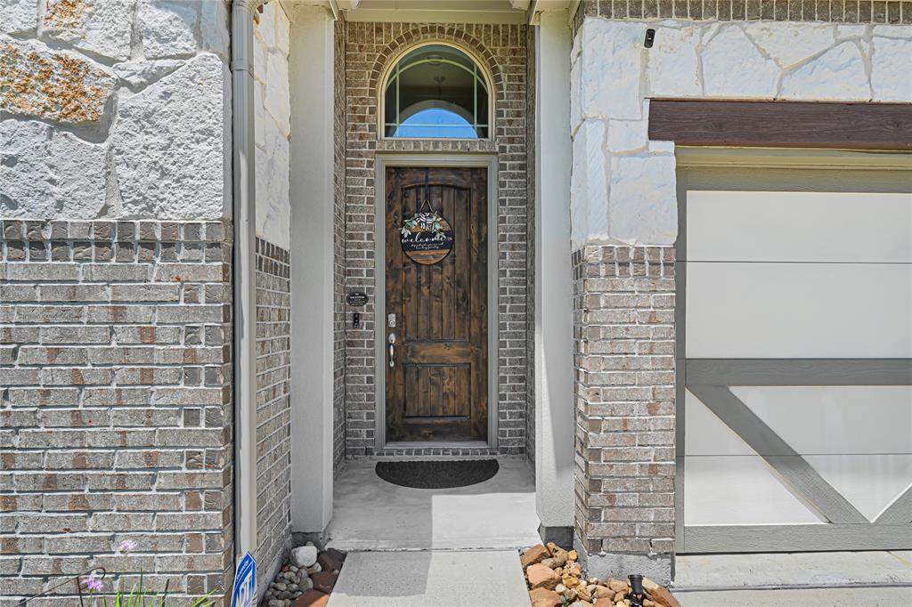 3810 White Wing Lane