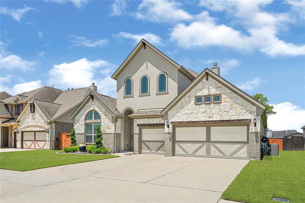 3810 White Wing Lane
