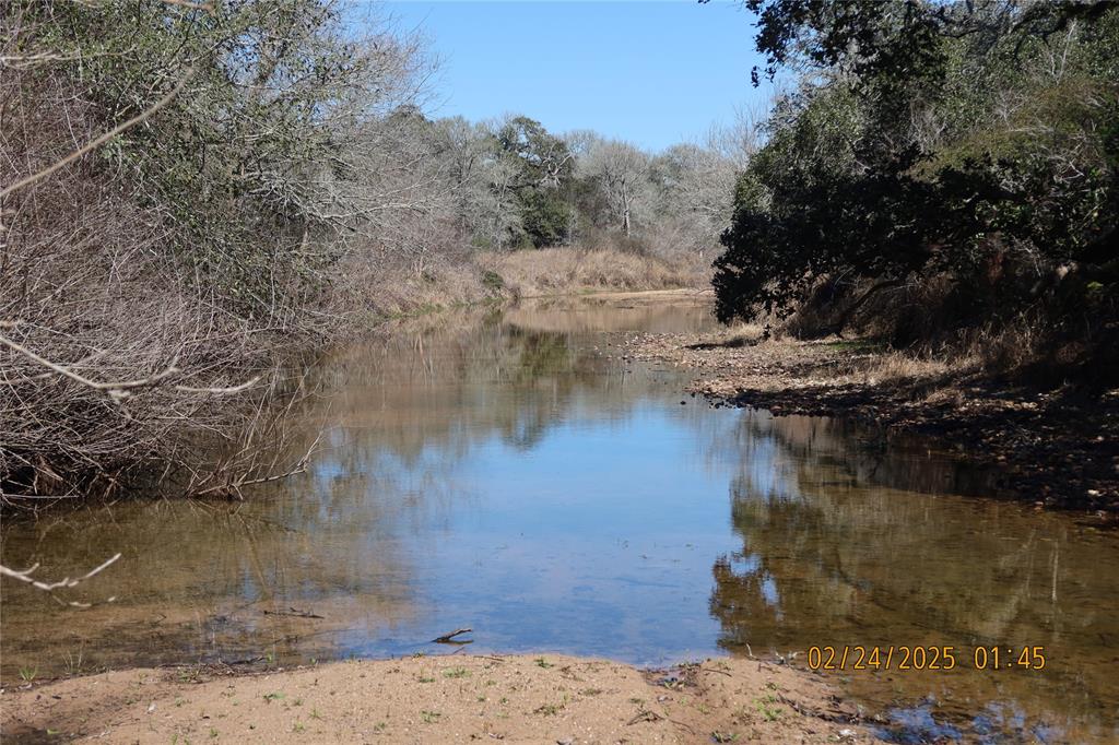 1746 Cr 103, Columbus, Texas image 18