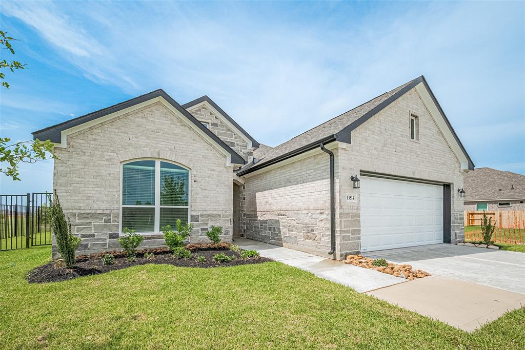 13514 HARBOR POINTE Drive
