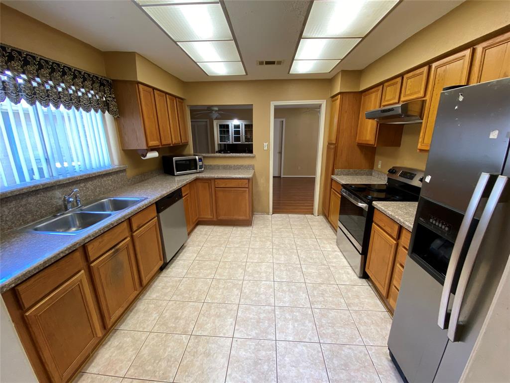 3306 High Pine Drive, Missouri City, Texas image 3