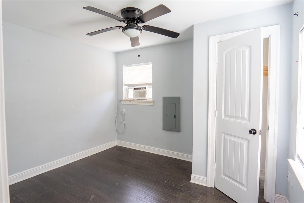 202 Booker T Washington Street, Conroe, Texas image 9