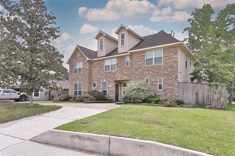 979 W 43rd Street Houston TX 77018