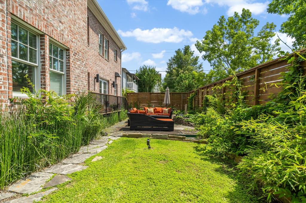 1755 Kipling Street, Houston, Texas image 12