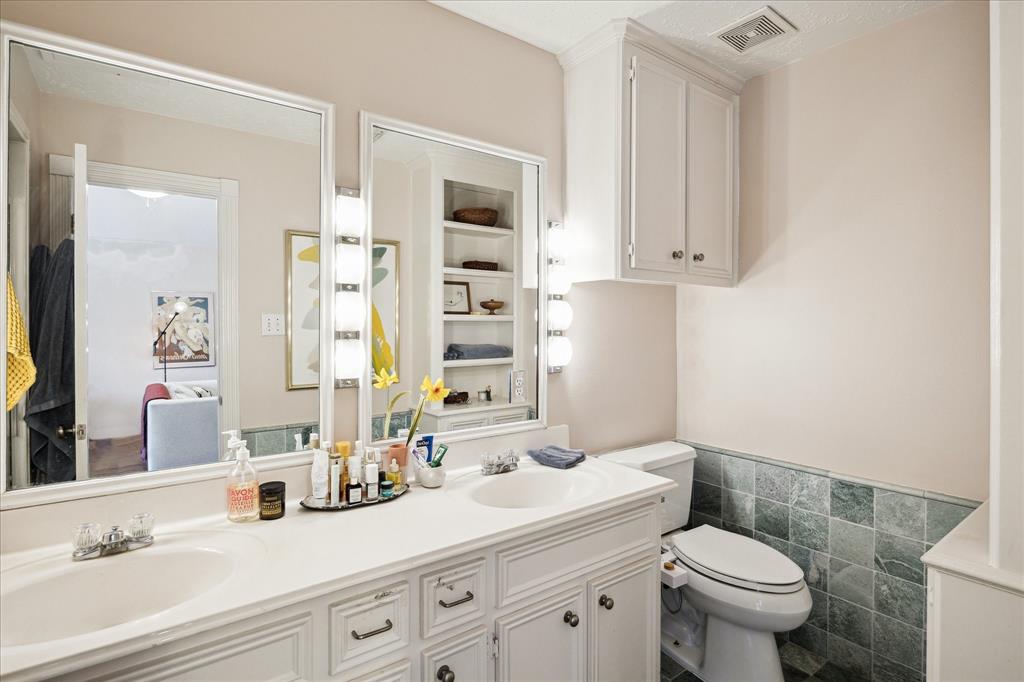 1755 Kipling Street, Houston, Texas image 39