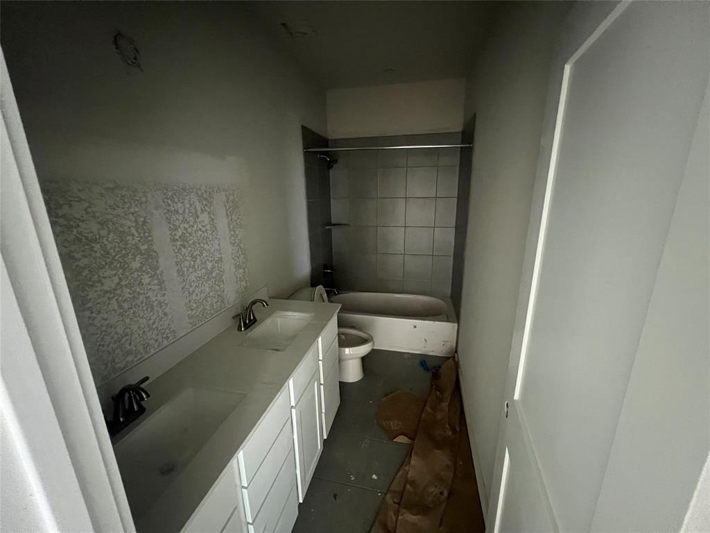 2236 Sonder Shore Drive, Katy, Texas image 18