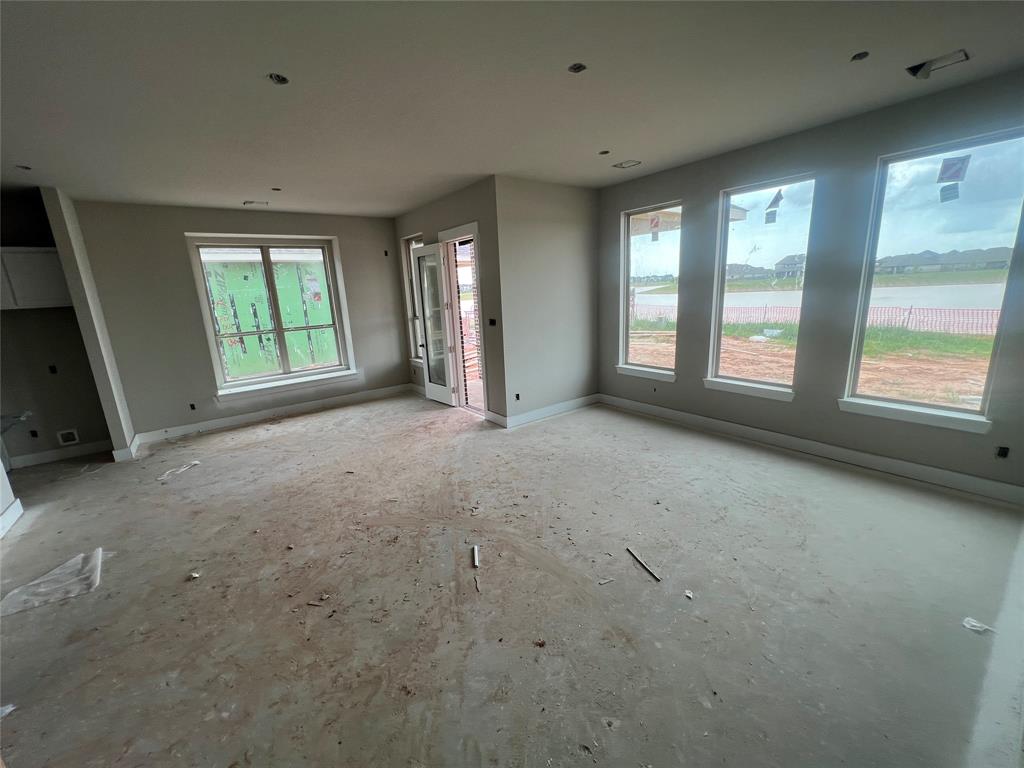 2236 Sonder Shore Drive, Katy, Texas image 8