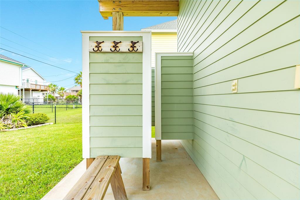 4126 Grayson Drive, Galveston, Texas image 20