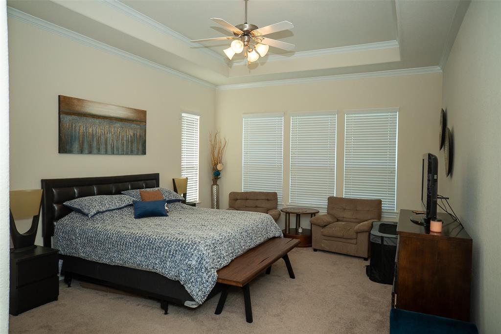 20318 Fossil Valley Lane, Cypress, Texas image 10