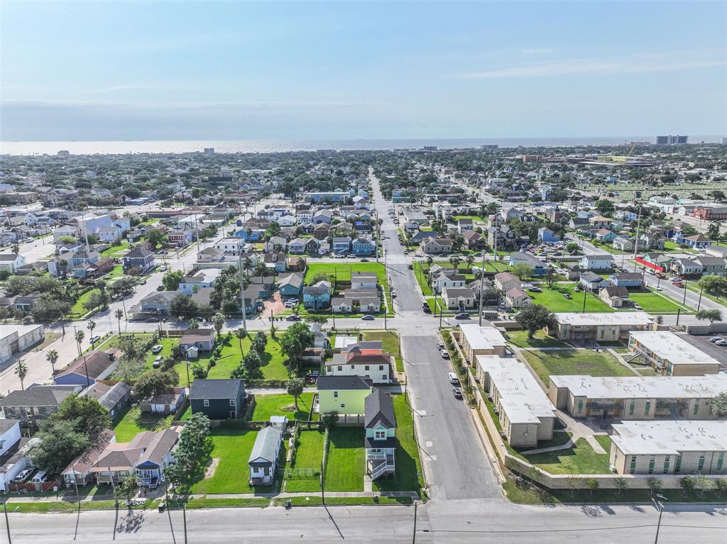 3725 Church Street, Galveston, Texas image 4