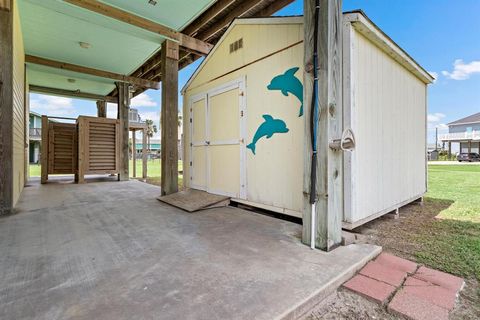 A home in Crystal Beach