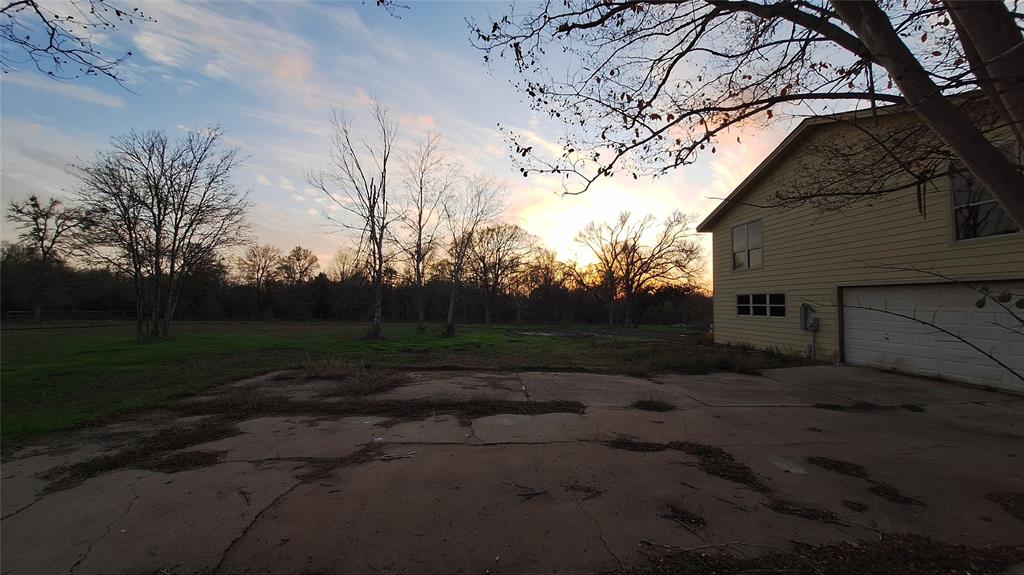 1284 Beaver Creek Drive, Caldwell, Texas image 32