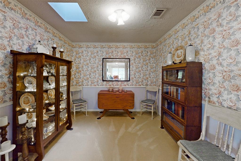1509 Brook Hollow Drive, Bryan, Texas image 5