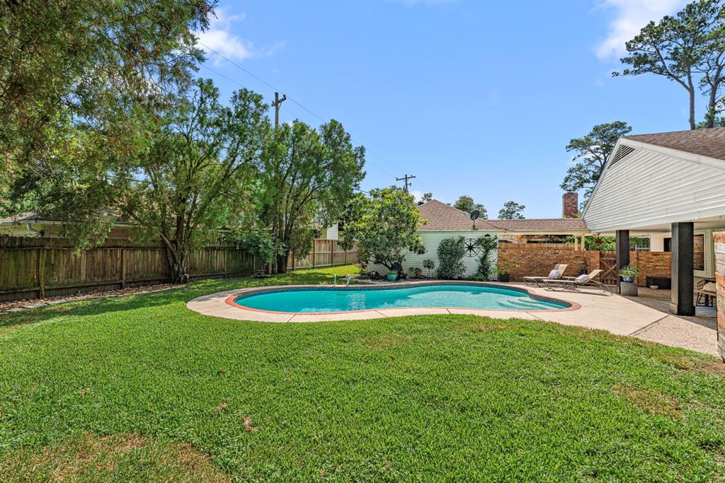 13919 Kimberley Lane, Houston, Texas image 32