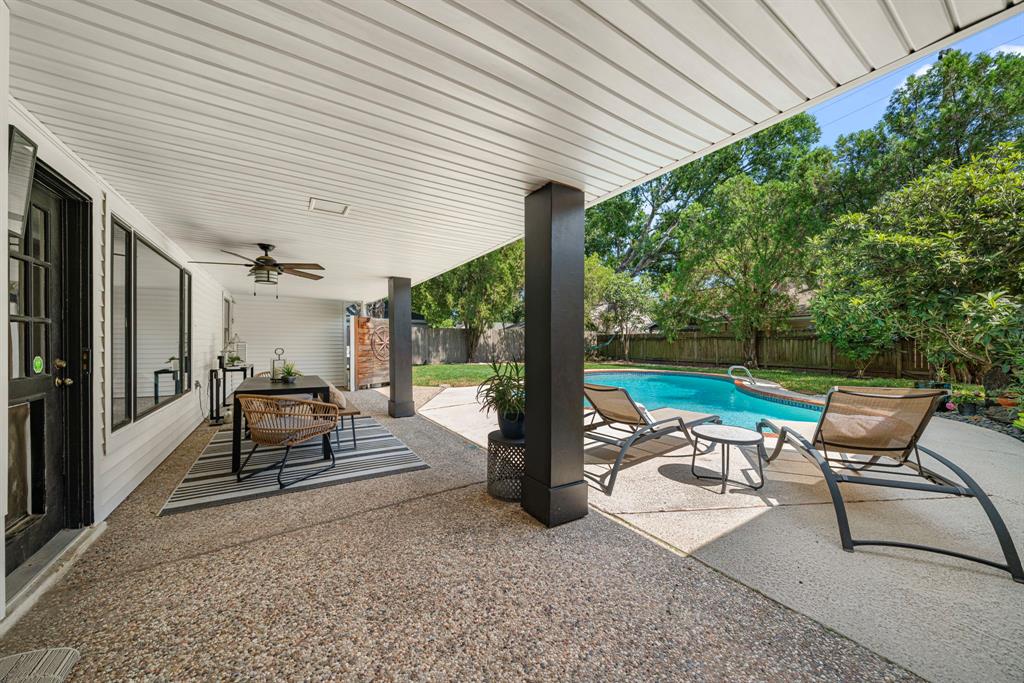 13919 Kimberley Lane, Houston, Texas image 27
