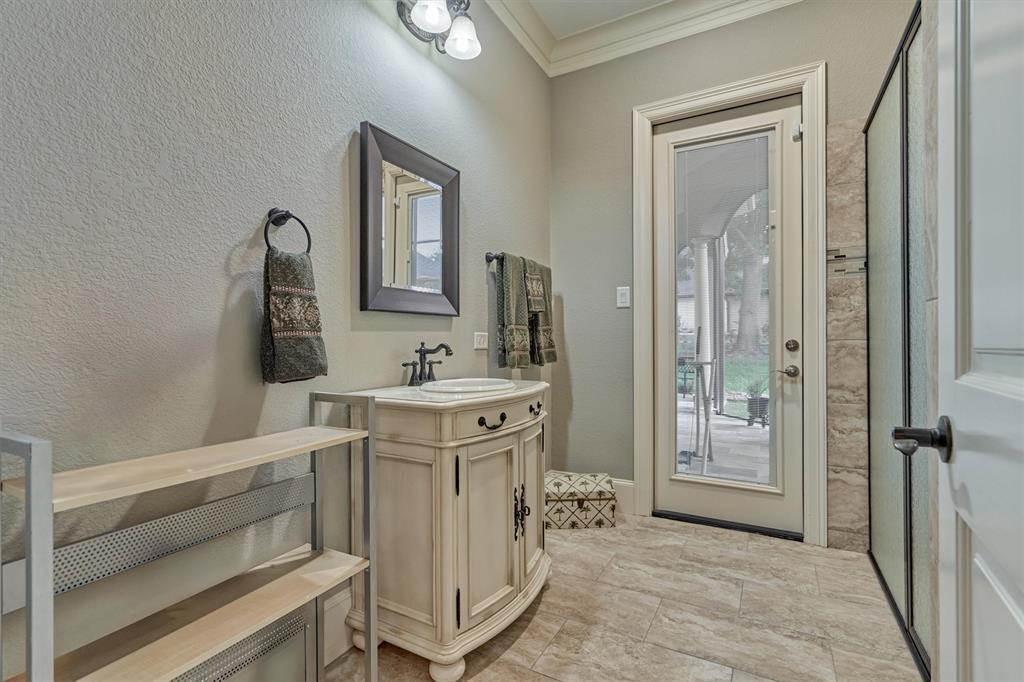 346 Edgewood Drive, Montgomery, Texas image 31