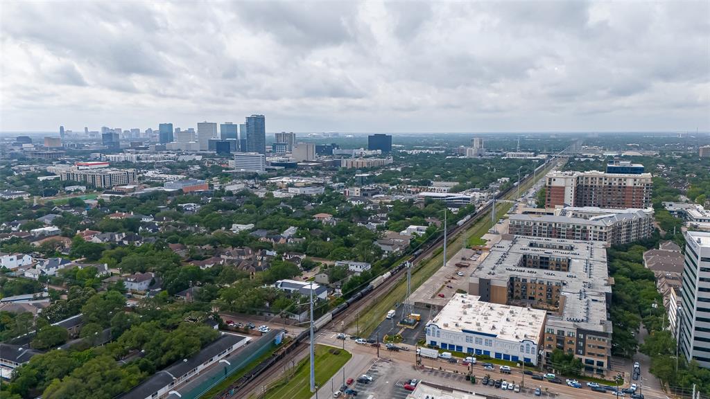5 Briar Dale Court, Houston, Texas image 20