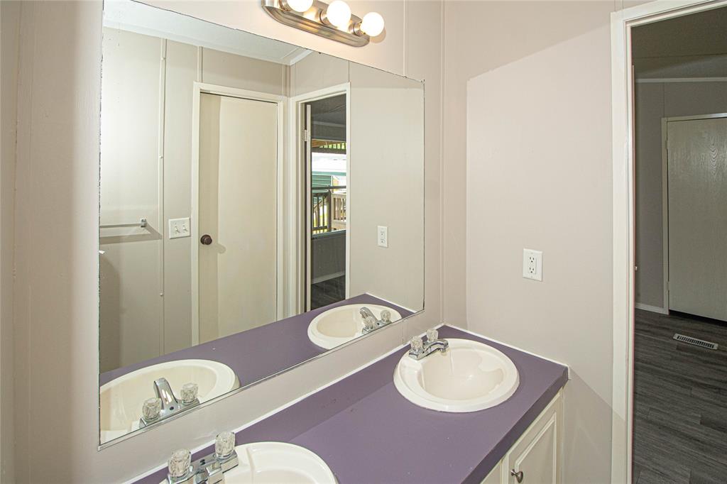 613 River Road, Goodrich, Texas image 38
