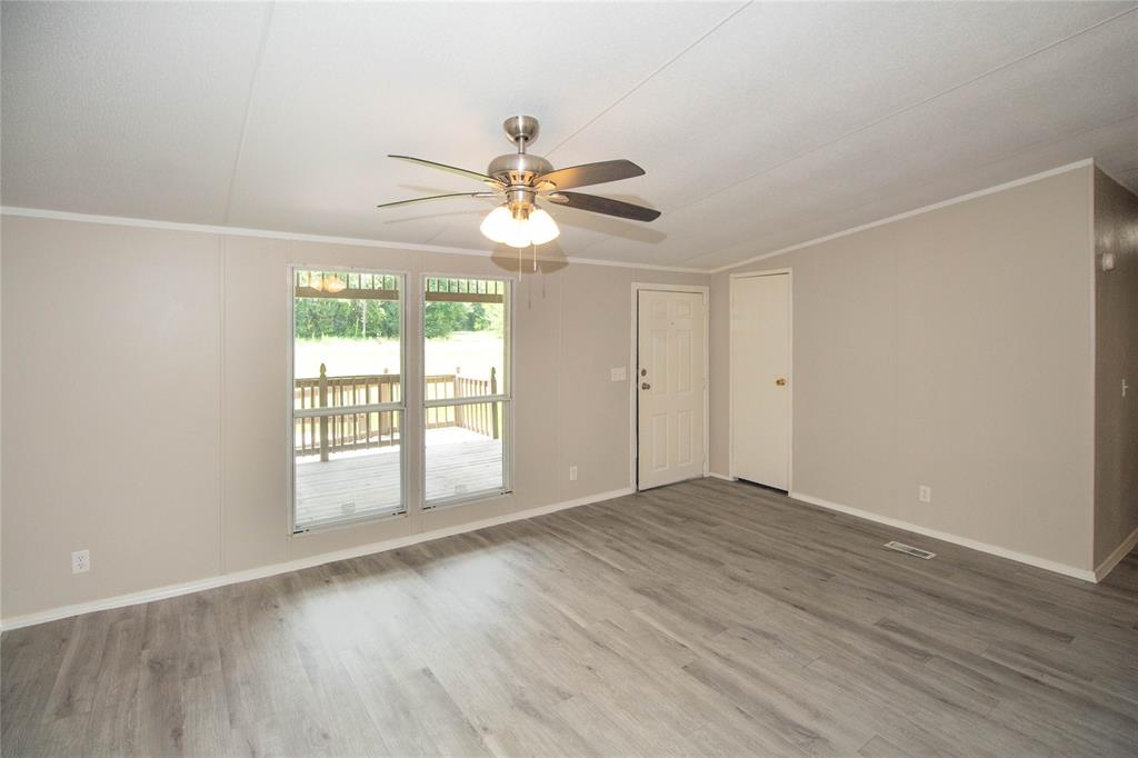 613 River Road, Goodrich, Texas image 18