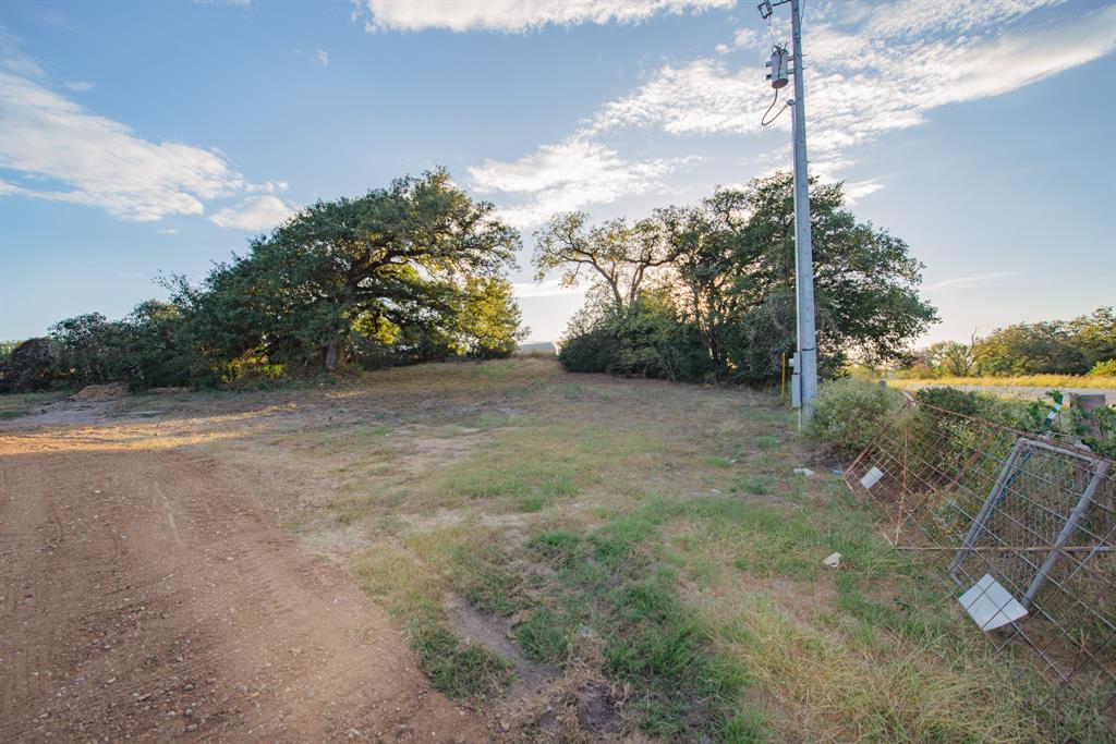 488 Texas 543-loop Loop, West Point, Texas image 11