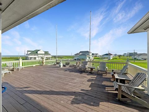 A home in Crystal Beach