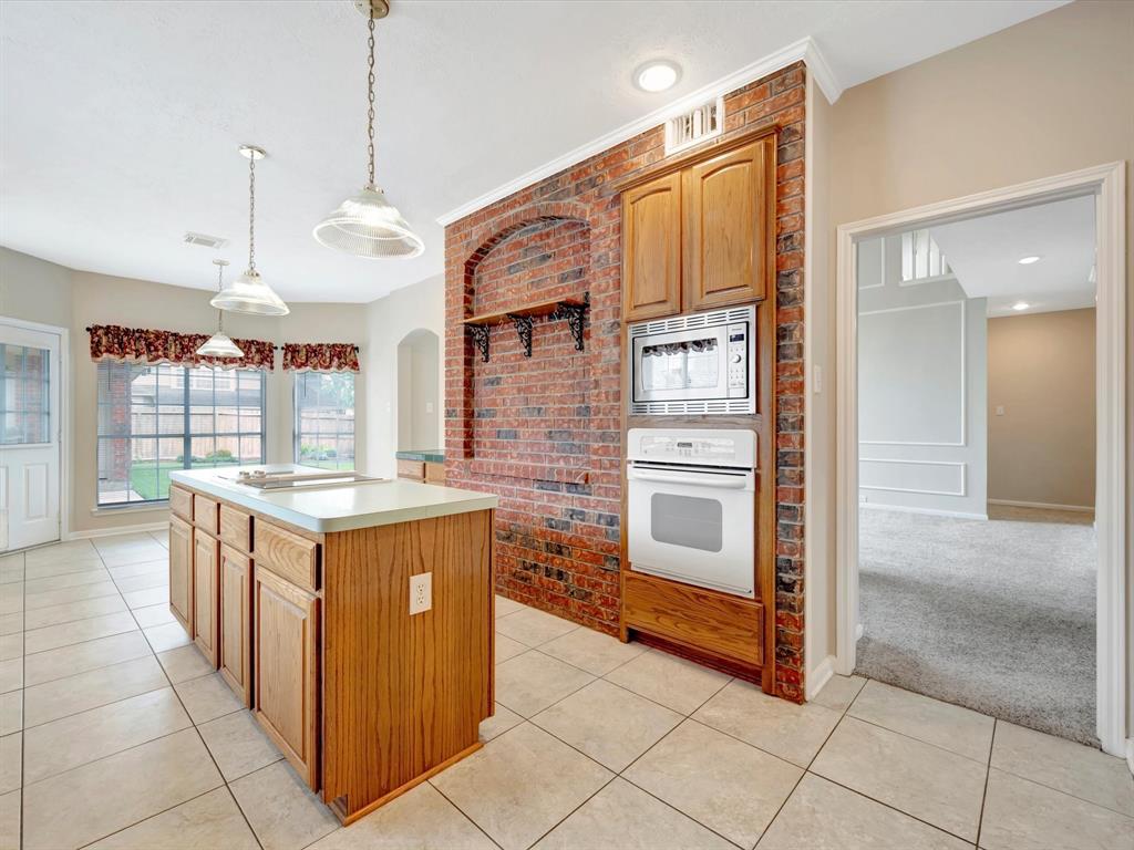 3915 Village Corner Drive, Pasadena, Texas image 8