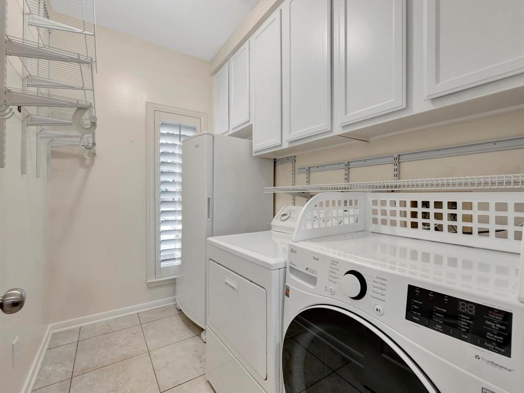 3915 Village Corner Drive, Pasadena, Texas image 25