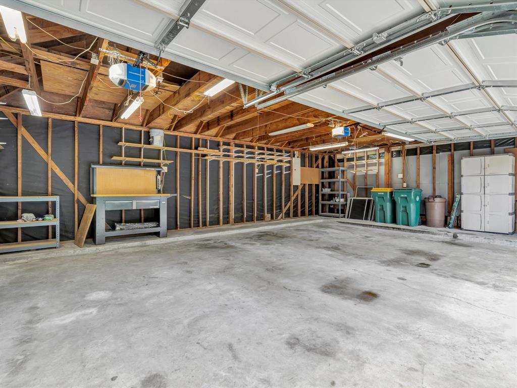 3915 Village Corner Drive, Pasadena, Texas image 36