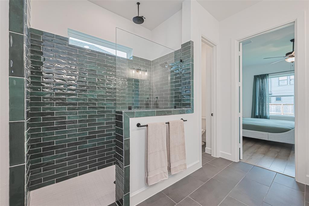 16819 Chapel Knox Drive, Humble, Texas image 12