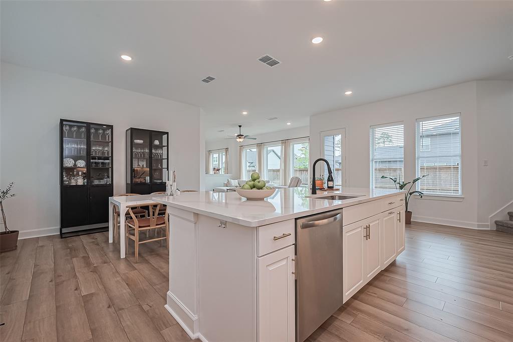 16819 Chapel Knox Drive, Humble, Texas image 6