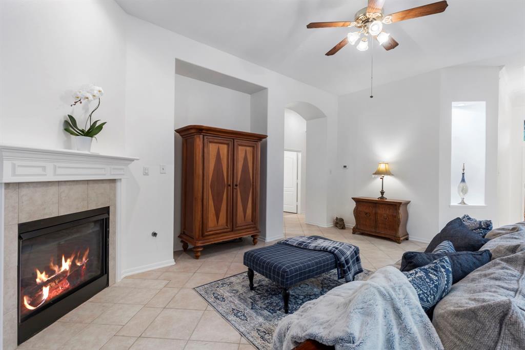 2122 Stoneycreek Park, Conroe, Texas image 10