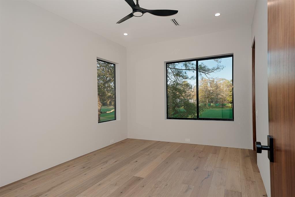 112 S Timber Top Dr, The Woodlands, Texas image 31