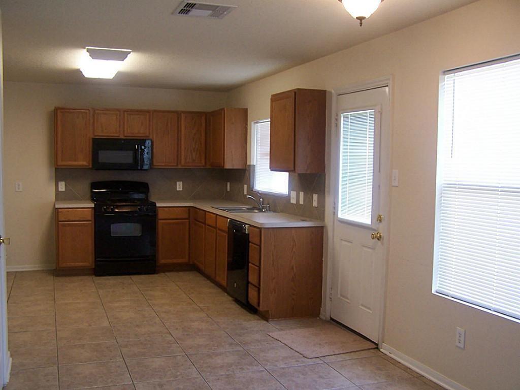 8014 Sumal Circle