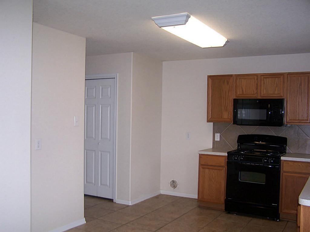 8014 Sumal Circle