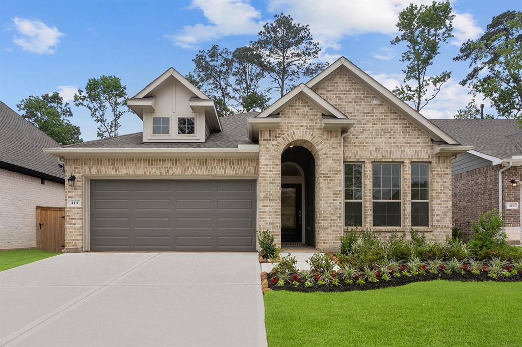 414 Embden Rim Drive, Willis, Texas image 2