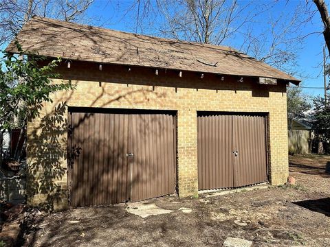 A home in Lufkin