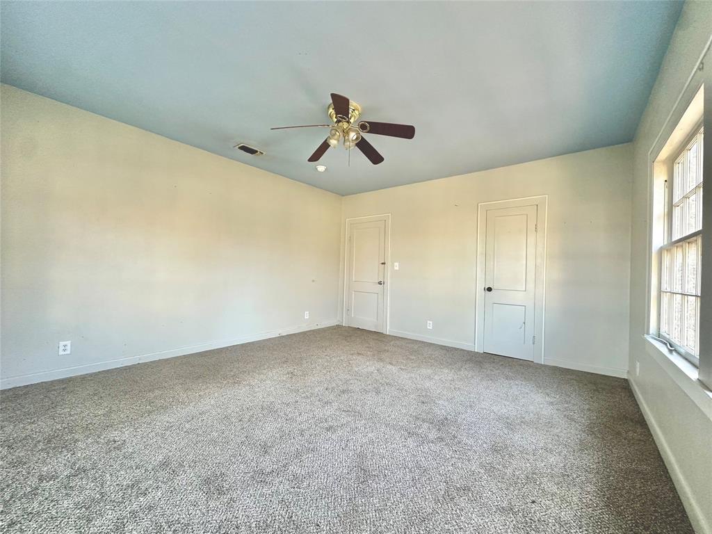 213 E Menefee Street, Lufkin, Texas image 11