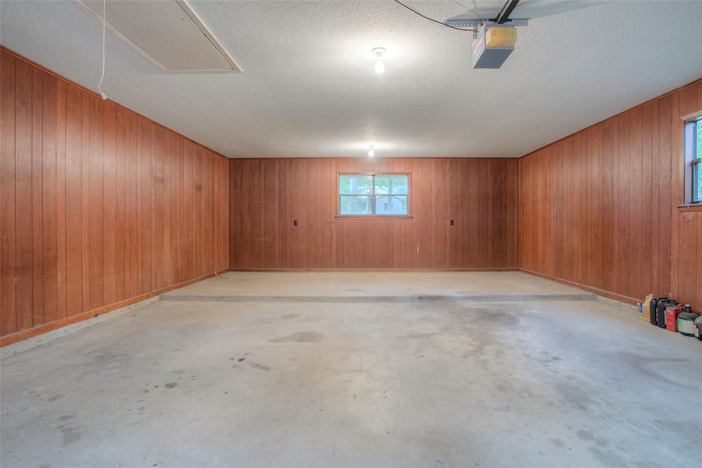 333 Hardy Street, Huntsville, Texas image 34