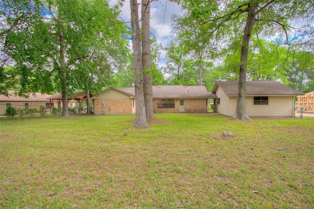 333 Hardy Street, Huntsville, Texas image 38