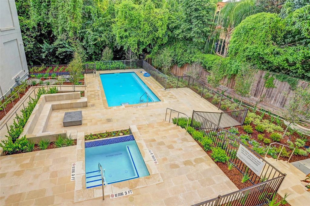 6017 Memorial Drive 305