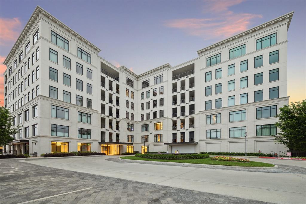 6017 Memorial Drive 305