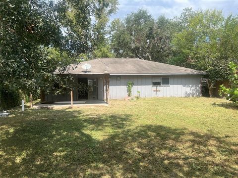 A home in Alvin