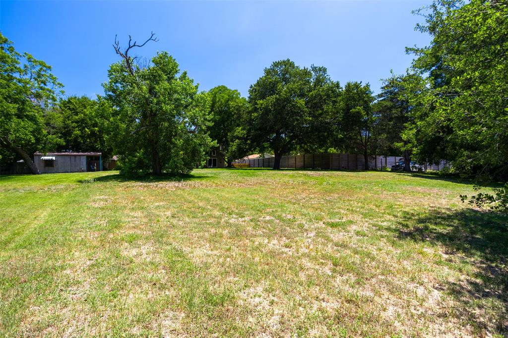 TBD Crockett Street, Brenham, Texas image 3