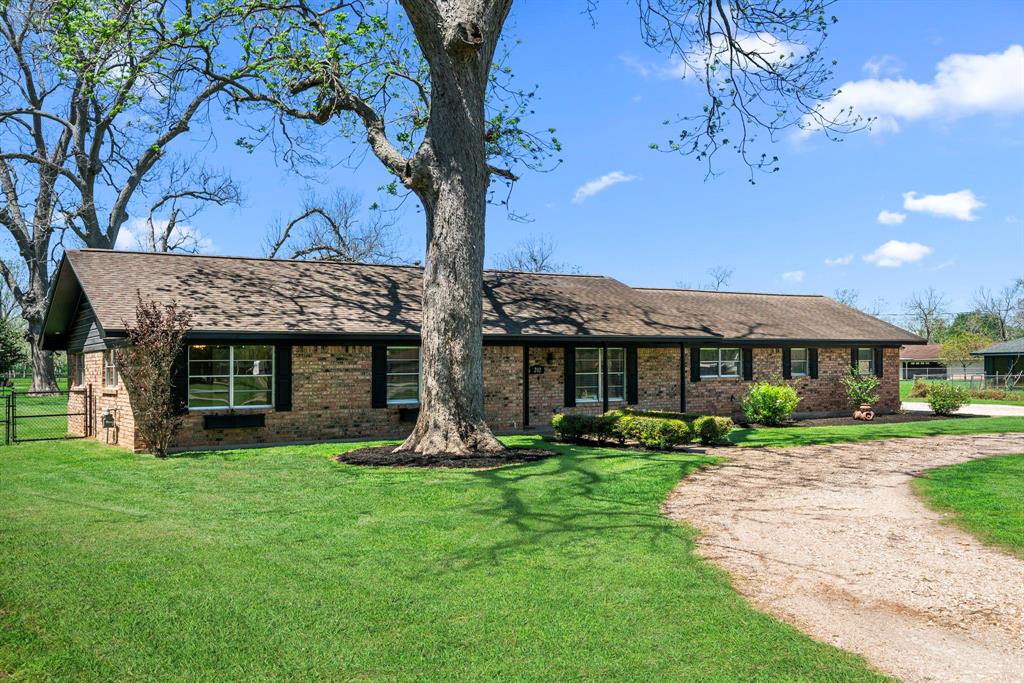 202 Neal Road, Wharton, Texas image 2
