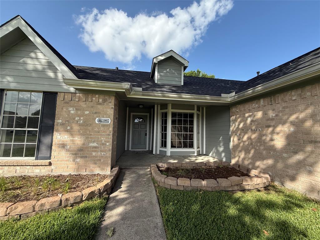 1905 Westside Drive