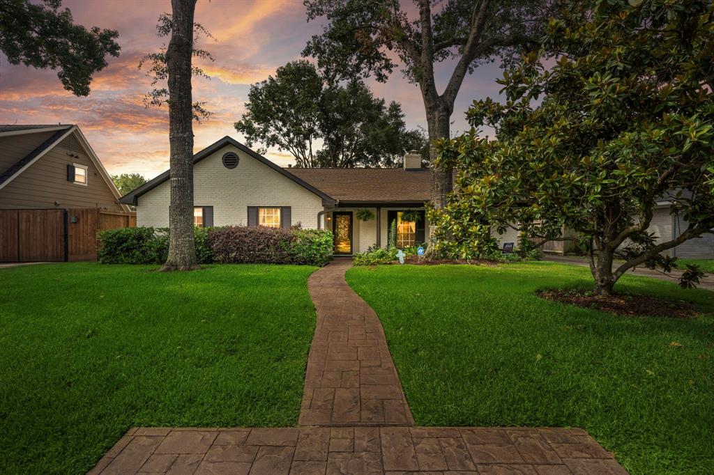 2323 Del Norte Street, Houston, Texas image 1
