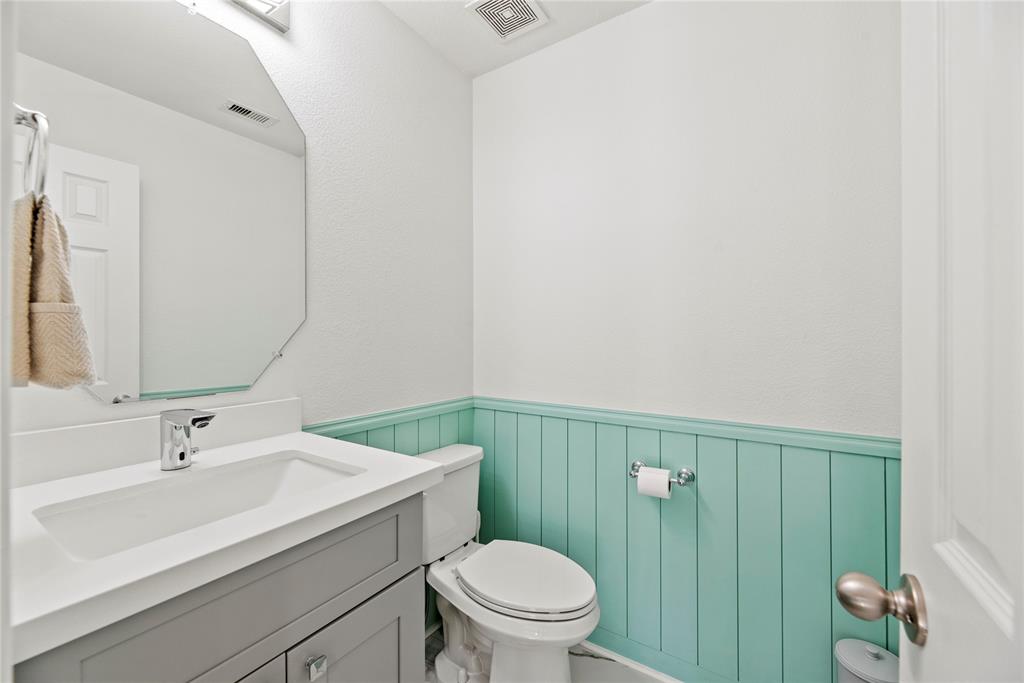 18023 Channel Hill Drive, Cypress, Texas image 31