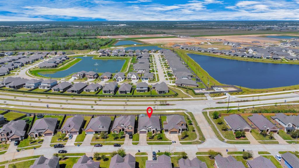 7006 Water Glen Lane, Manvel, Texas image 50