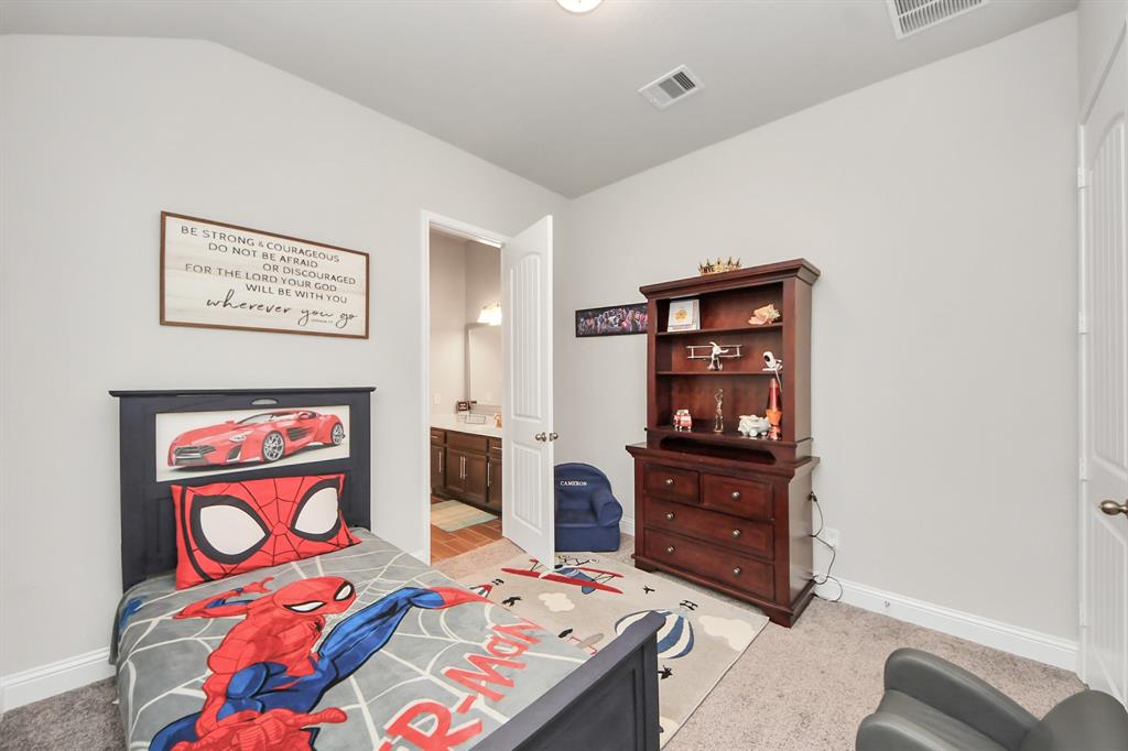 7006 Water Glen Lane, Manvel, Texas image 15